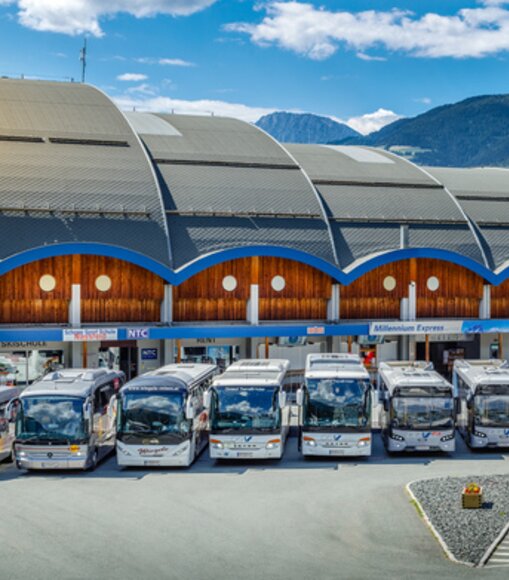 Mobilbüro Hermagor 02 (c) Fotografie_Alexander-Kogler Mobilbüro Hermagor 02 (c) Fotografie_Alexander-Kogler