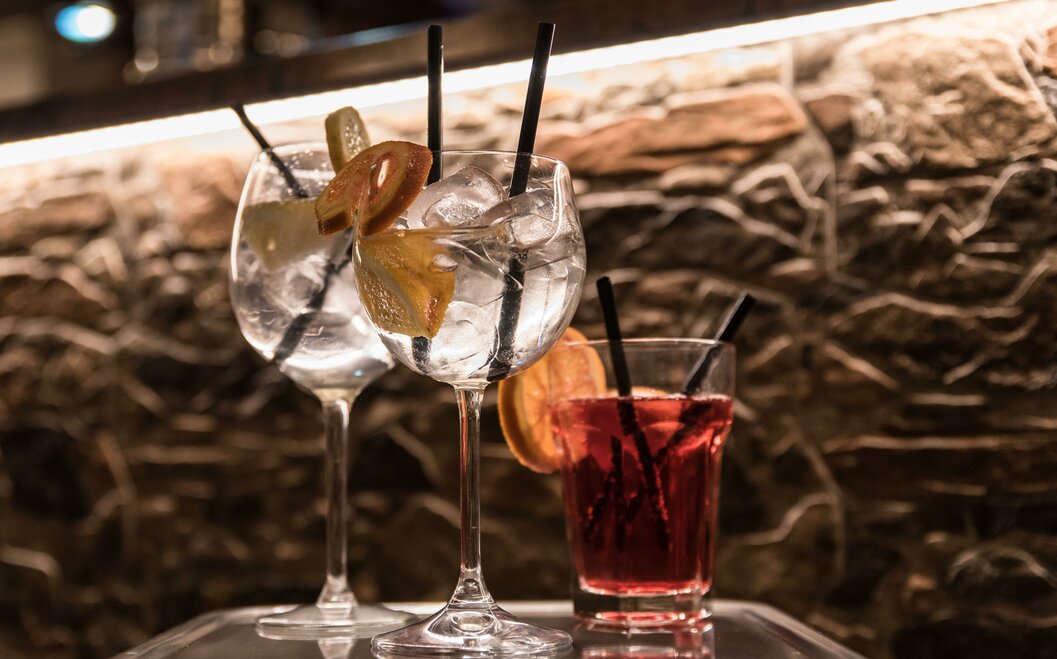 Taverne/Abendbar Taverne/Abendbar