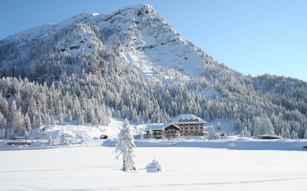 Hotel Winter Aussenansicht Hotel Winter Aussenansicht